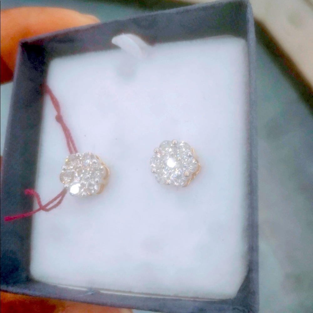 VS1 Cluster Diamonds